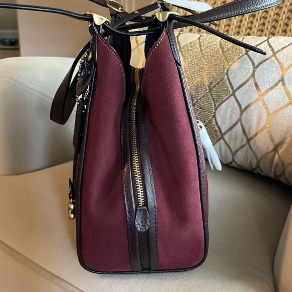 Coach burgundy leather and suede Lori bag - Picture 10 of 12